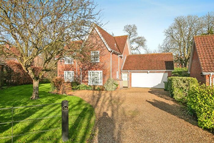 4 Bedroom Detached House For Sale In Burrows Road, Melton, Woodbridge, IP12