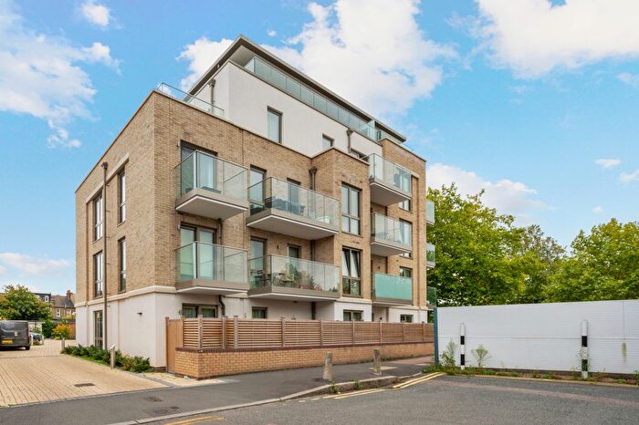 1 Bedroom Flat For Sale In The Zero, Edna Road, Raynes Park, SW20