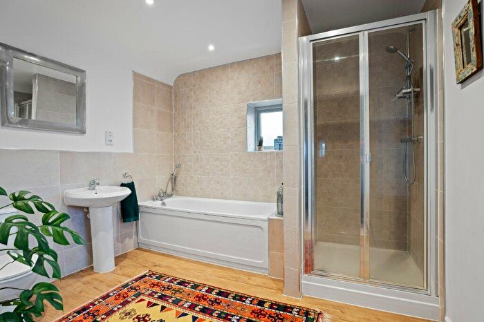 2 Bedroom Detached House For Sale In Foxglove Close, Moreton-in-Marsh, Gloucestershire, GL56