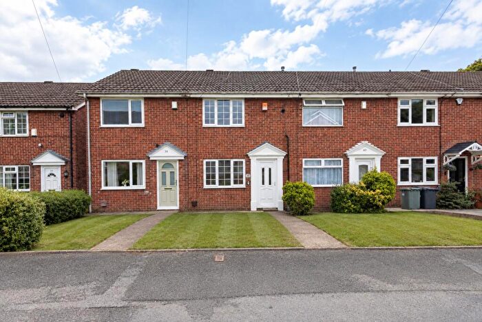 2 Bedroom Terraced House For Sale In Oakway, Birkenshaw, BD11