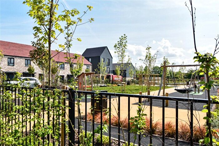 4 Bedroom End Of Terrace House For Sale In Grain Walk, Cherry Hinton, Cambridge, CB1