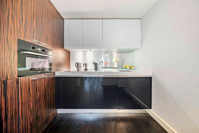1 Bedroom Flat To Rent In Gatliff Road, Pimlico, London, SW1W