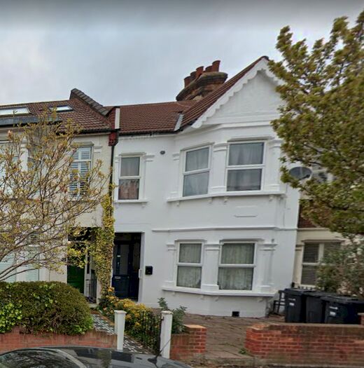 2 Bedroom Flat To Rent In Harpenden Road, London, E12