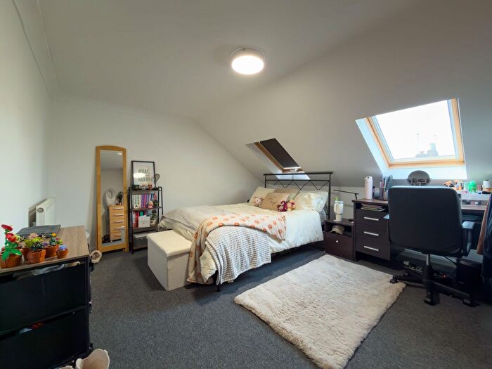 5 Bedroom Property To Rent In Hatherley Road, Reading, RG1