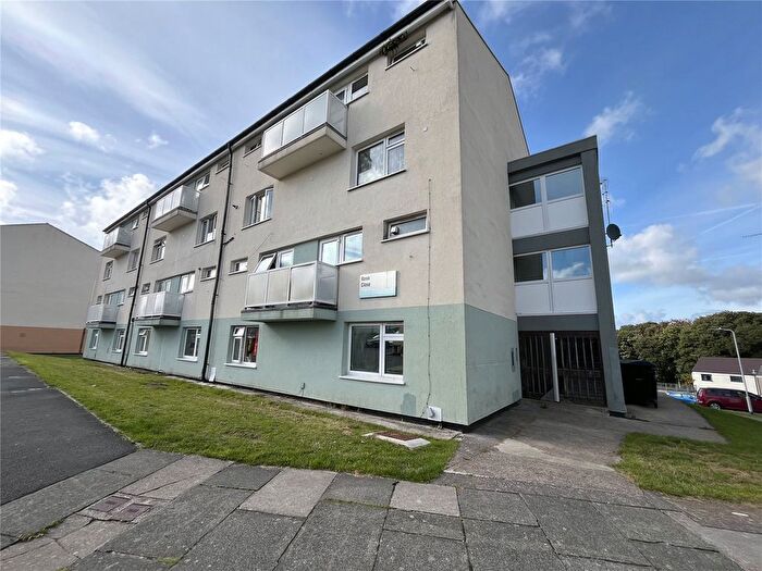 3 Bedroom Flat For Sale In Kenn Close, Plymouth, Devon, PL5