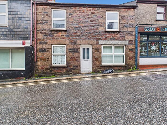 2 Bedroom Property To Rent In Higher Fore Street, Redruth, TR15