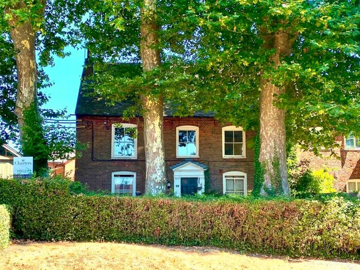 3 Bedroom Maisonette To Rent In Palmerston Street, Romsey, Hampshire, SO51