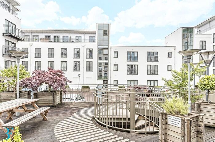 2 Bedroom Flat To Rent In Sheepcote Street, Birmingham, B16