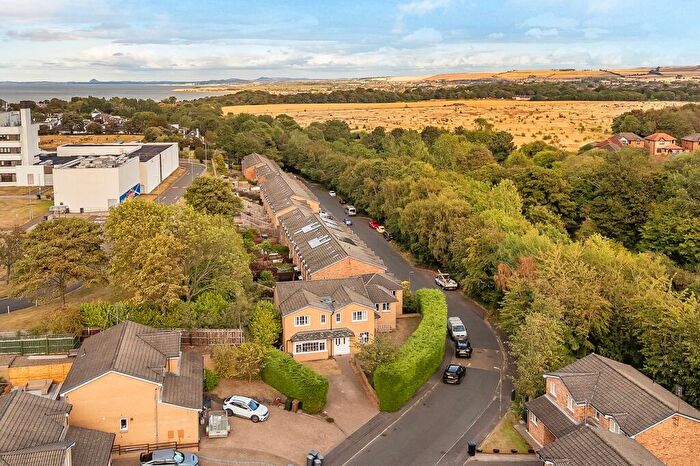 5 Bedroom Detached House For Sale In Daiches Braes, Edinburgh, EH15