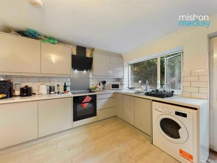 6 Bedroom House To Rent In Inverness Road, Brighton, BN2