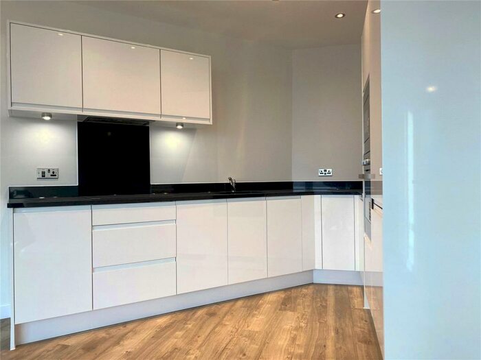 2 Bedroom Flat To Rent In Baronet House, London, NW10