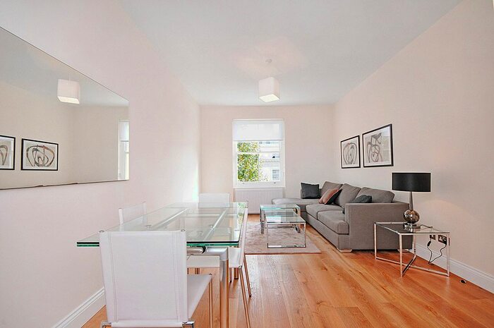 3 Bedroom Flat To Rent In Inverness Terrace, London, W2