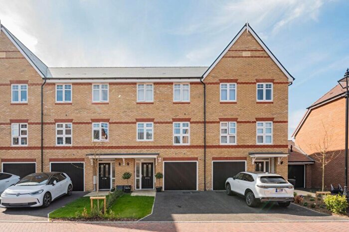4 Bedroom Terraced House For Sale In Aurelius Drive, Beckenham, BR3