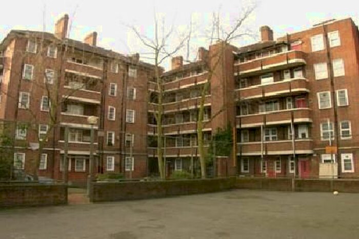 2 Bedroom Flat To Rent In Matilda House, St Katherines Way, Wapping, London, E1W