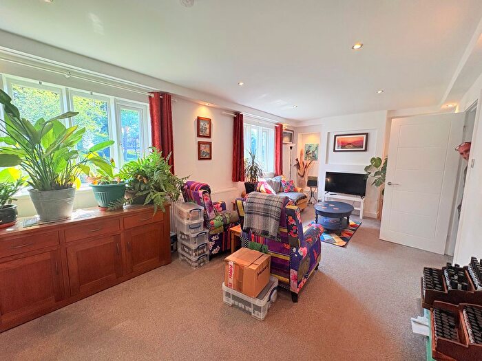 3 Bedroom Property To Rent In Joan Lane, Rotherham, S66