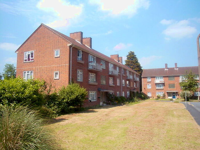 2 Bedroom Apartment To Rent In Milman Close, Pinner, HA5