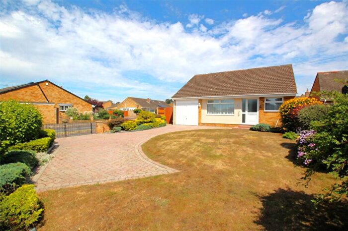 3 Bedroom Bungalow For Sale In Malvern Avenue, Fareham, Hampshire, PO14