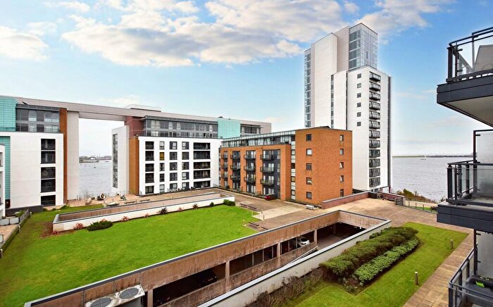 2 Bedroom Apartment To Rent In Davaar House, Ferry Court, CardIff, CF11