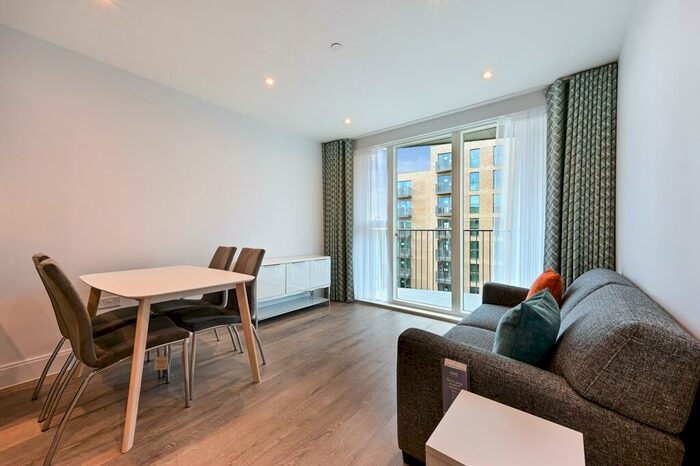 1 Bedroom Flat For Sale In Horlick Quarter, Memorial Avenue, Slough, London, SL1