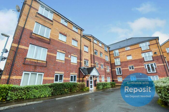2 Bedroom Flat To Rent In Little Bolton Terrace, Salford, Manchester M5