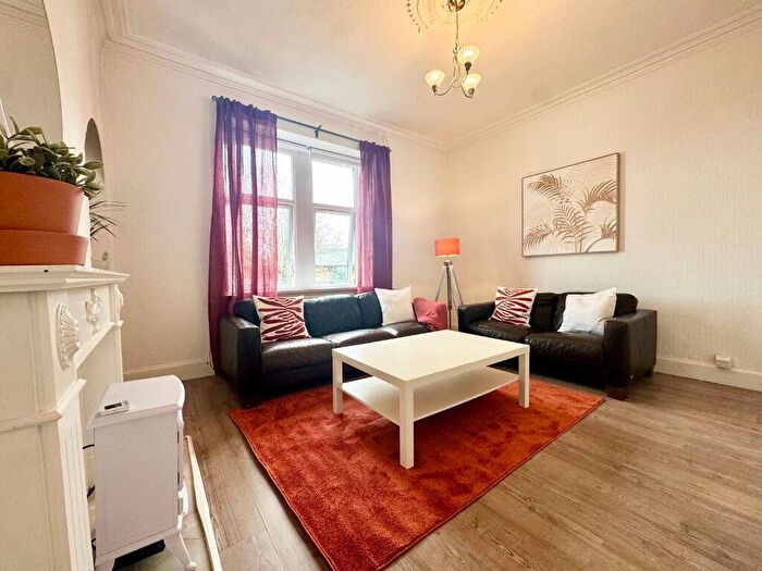 2 Bedroom Flat To Rent In Dalry Road, Kilwinning, North Ayrshire, KA13