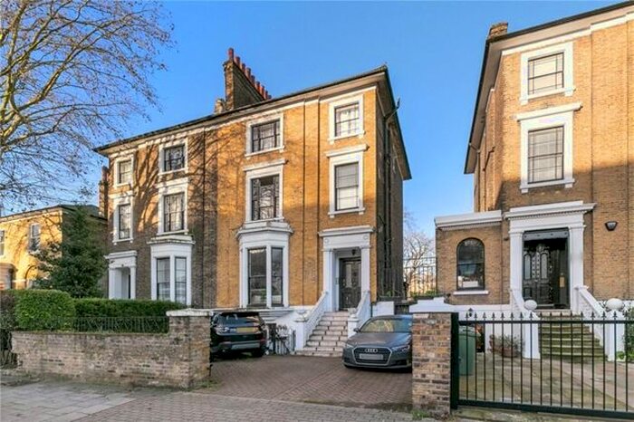 1 Bedroom Flat To Rent In Clapham Road, Stockwell, London, SW9