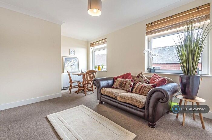 2 Bedroom Flat To Rent In The Hundred, Romsey, SO51