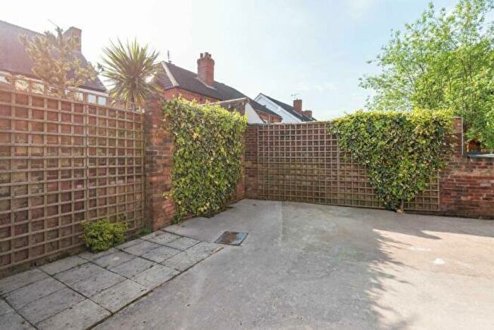 2 Bedroom End Of Terrace House To Rent In Oxcroft Lane, Bolsover, S44