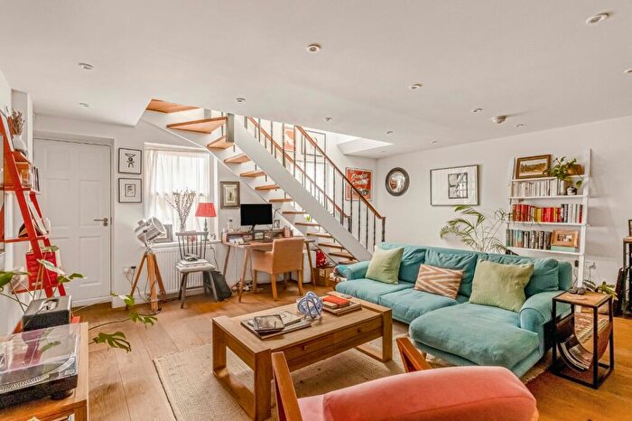 1 Bedroom Flat For Sale In Lisson Street, London, NW1