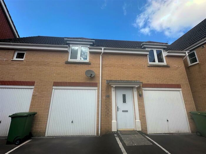 2 Bedroom Detached House To Rent In Bryn Dewi Sant, Miskin, Pontyclun, CF72
