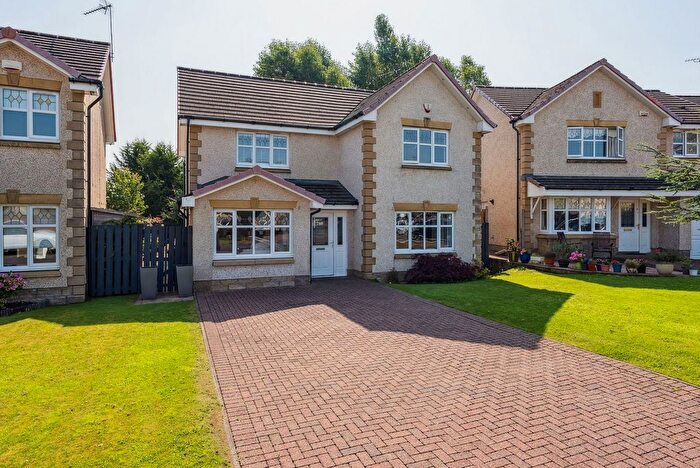 5 Bedroom Detached House For Sale In Langlook Road, Crookston, G53