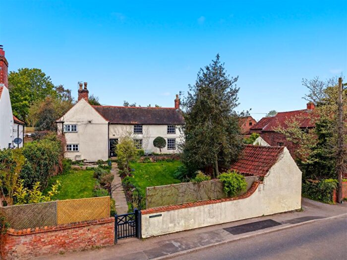 4 Bedroom Detached House For Sale In Main Street, Upton, NG23