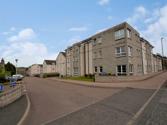 2 Bedroom Flat To Rent In Priory Park, Inverurie, Aberdeenshire AB51