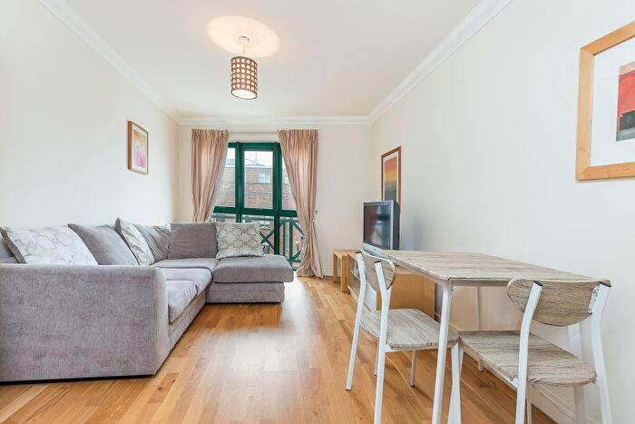 1 Bedroom Flat To Rent In Octavia House, Medway Street, Westminster, London, SW1P