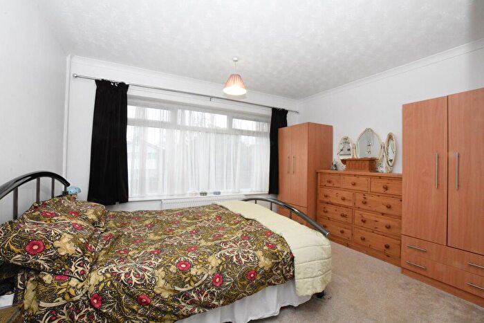 2 Bedroom Detached Bungalow For Sale In Orson Leys, Hillside, CV22