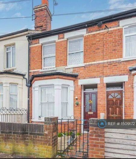 3 Bedroom Terraced House To Rent In Alma Street, Reading, RG30