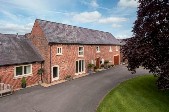 5 Bedroom Barn Conversion For Sale In Poole Farm, Wettenhall Road, Poole, CW5