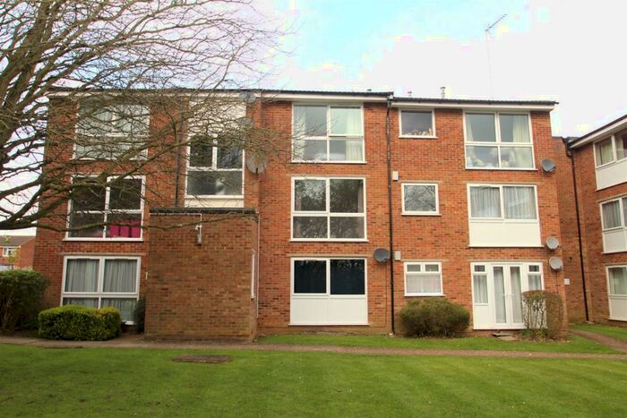 1 Bedroom Flat To Rent In Epping Green, Hemel Hempstead, HP2
