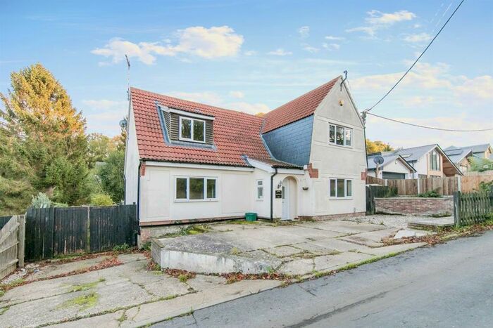 4 Bedroom Detached House For Sale In Greyhound Hill, Langham, Colchester, CO4