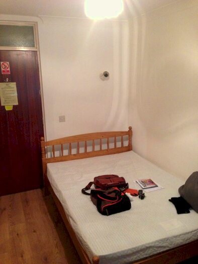 Studio To Rent In Creswick Road, Acton, W3