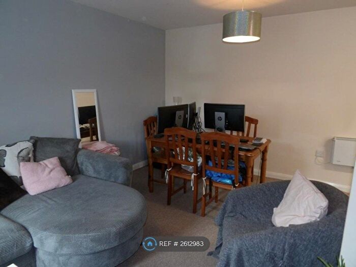 1 Bedroom Flat To Rent In Church Street, Stanground, Peterborough, PE2