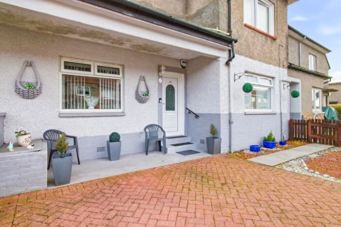 2 Bedroom Flat For Sale In White Avenue, Dumbarton, West Dunbartonshire, G82