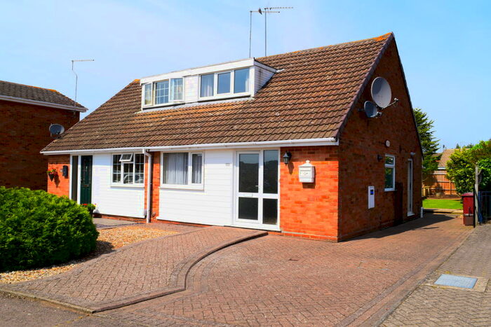 2 Bedroom Semi-Detached House To Rent In Acre Lane, Kingsthorpe, Northampton, NN2