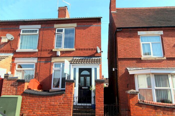 3 Bedroom End Of Terrace House For Sale In Grange Road, Ibstock, Leicestershire, LE67