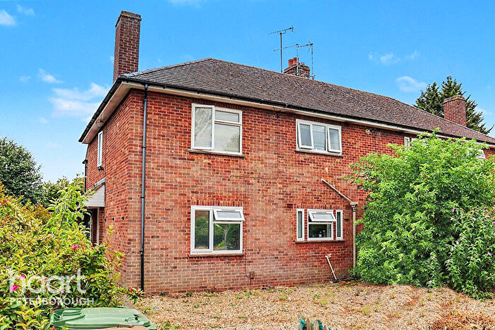 1 Bedroom Apartment For Sale In Cherrytree Grove, Peterborough, PE1