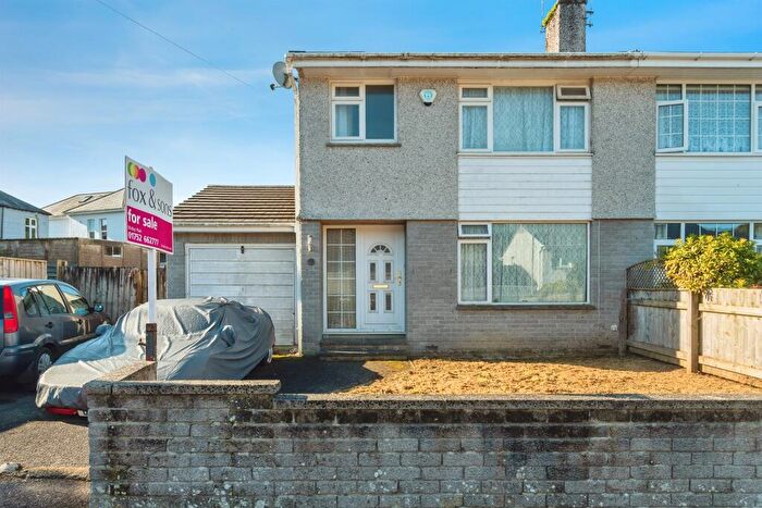 3 Bedroom Semi-Detached House For Sale In Chapel Close, Horrabridge, Yelverton, PL20