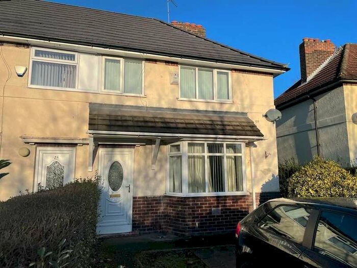 3 Bedroom Semi-Detached House To Rent In Brookfield Gardens, Manchester, M22