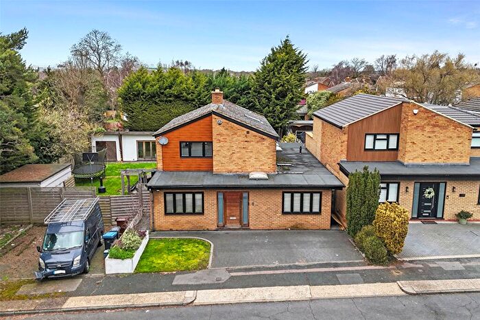 4 Bedroom Detached House For Sale In Copse Hill, Harlow, Essex, CM19