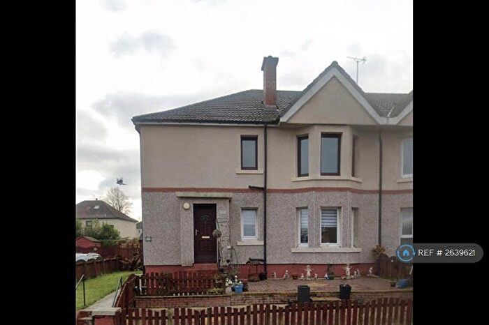 3 Bedroom Flat To Rent In Kingsland Drive, Glasgow, G52