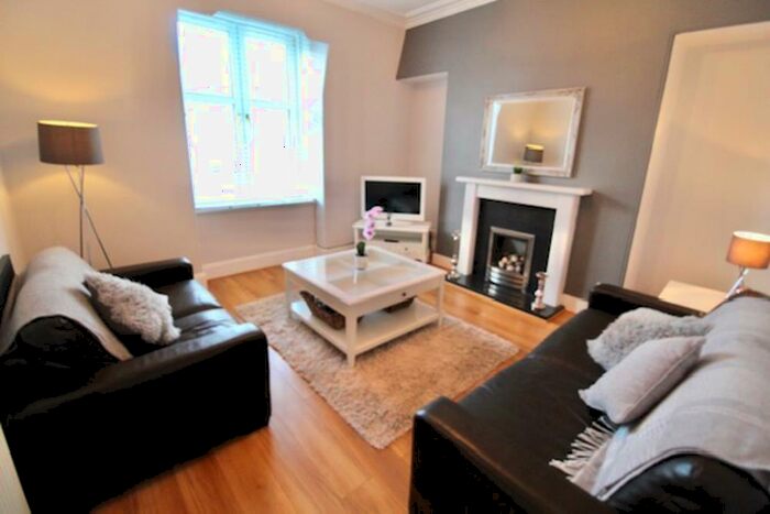 1 Bedroom Flat To Rent In Wallfield Place, Top Floor, AB25